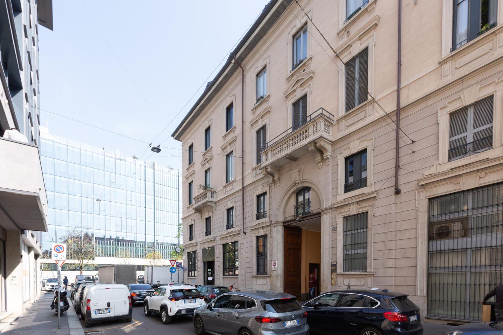 Porta Garibaldi Antique Charm Apartment Милано Екстериор снимка